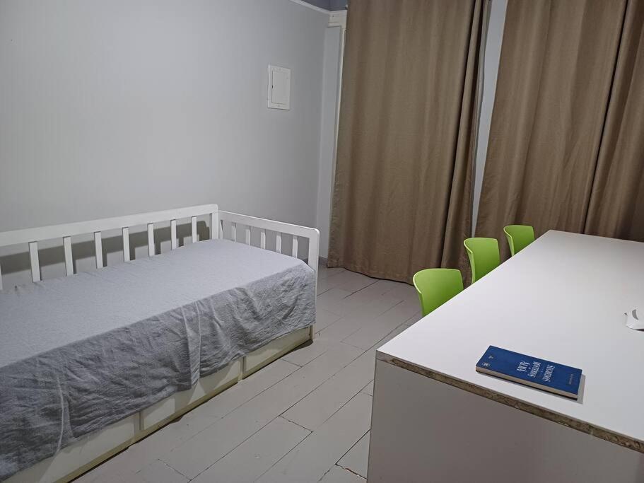Apto Simples,3min Centro, 3 Min Da Unimed Com Wifi Apartment Aracatuba (Sao Paulo)